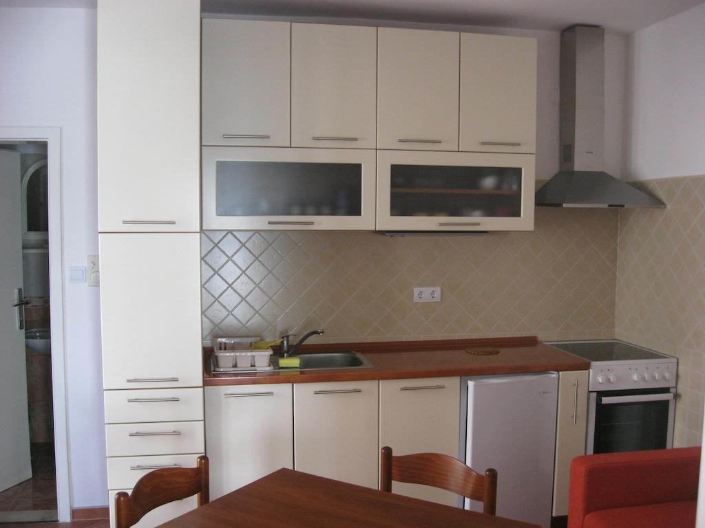 Apartments Miana Tivat Bilik gambar