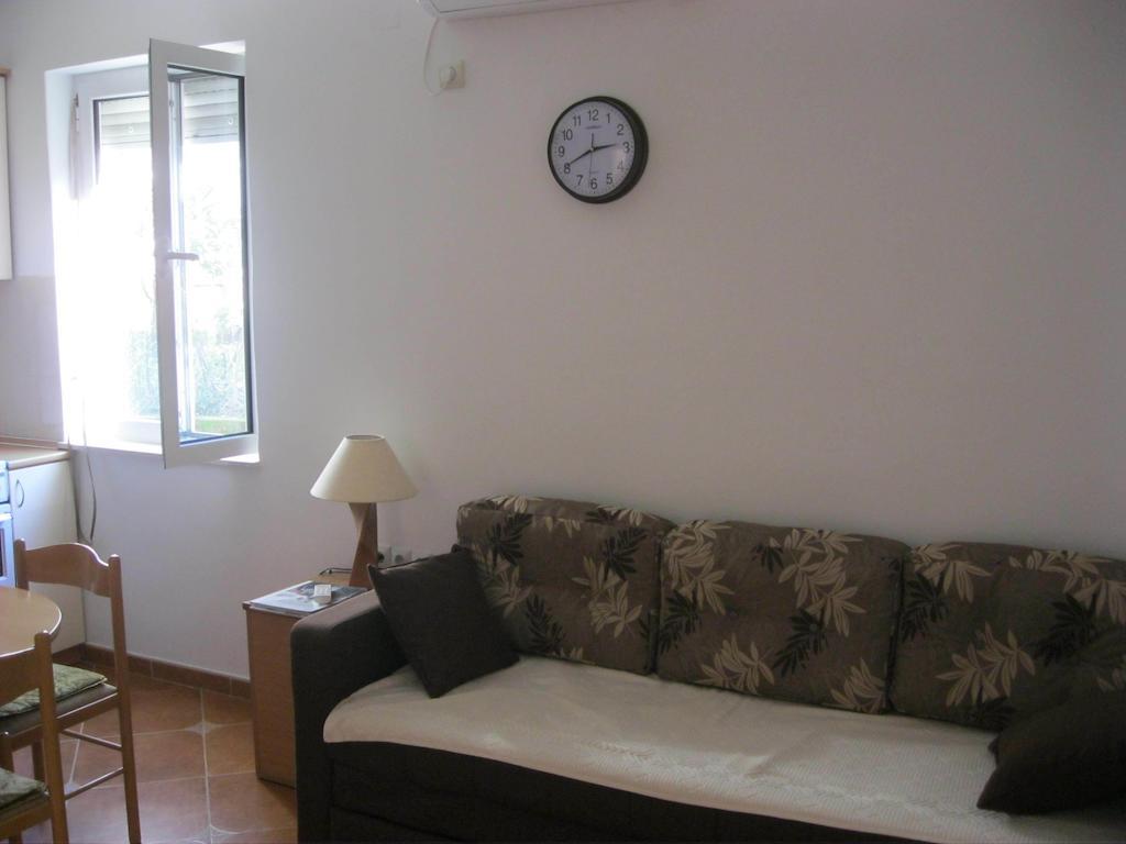 Apartments Miana Tivat Bilik gambar