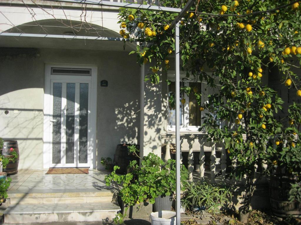 Apartments Miana Tivat Luaran gambar