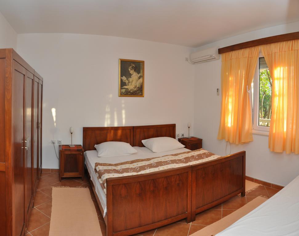 Apartments Miana Tivat Luaran gambar