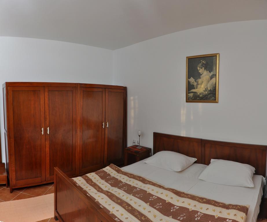 Apartments Miana Tivat Luaran gambar