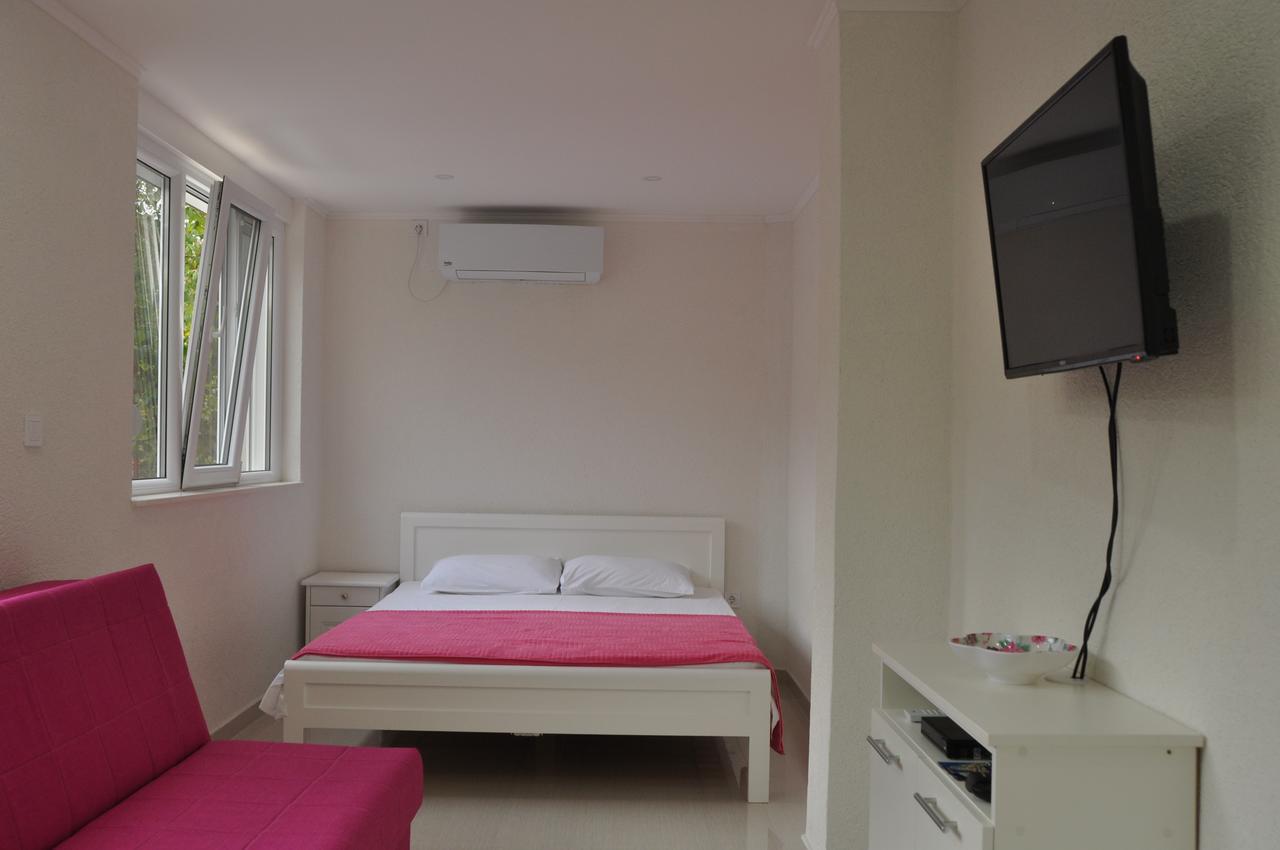 Apartments Miana Tivat Luaran gambar